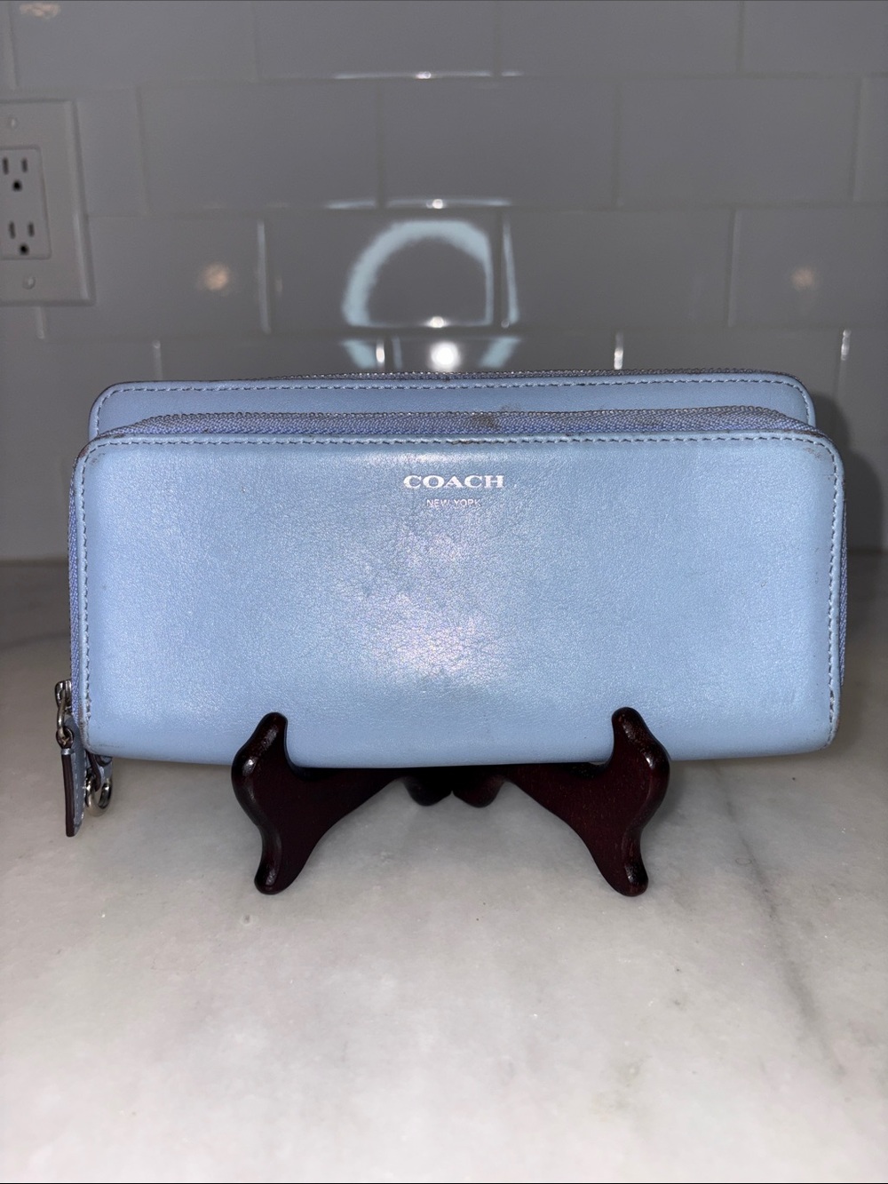 Coach Smooth Leather Continental Double Zip-Around Wallet Purse
